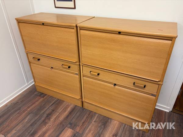 Jalusiskåp Kinnarps 2st