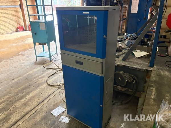 Verkstadsskåp / dataskåp