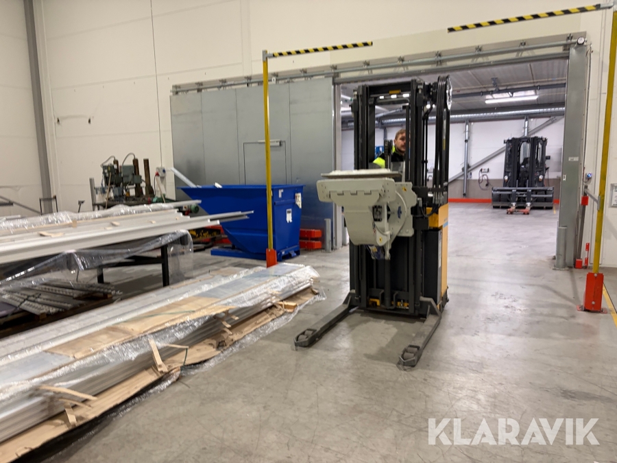 Klämtruck UniCarriers A