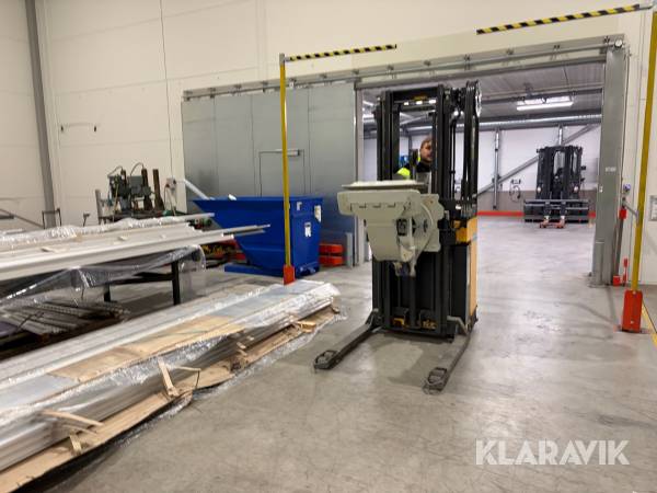 Klämtruck UniCarriers A