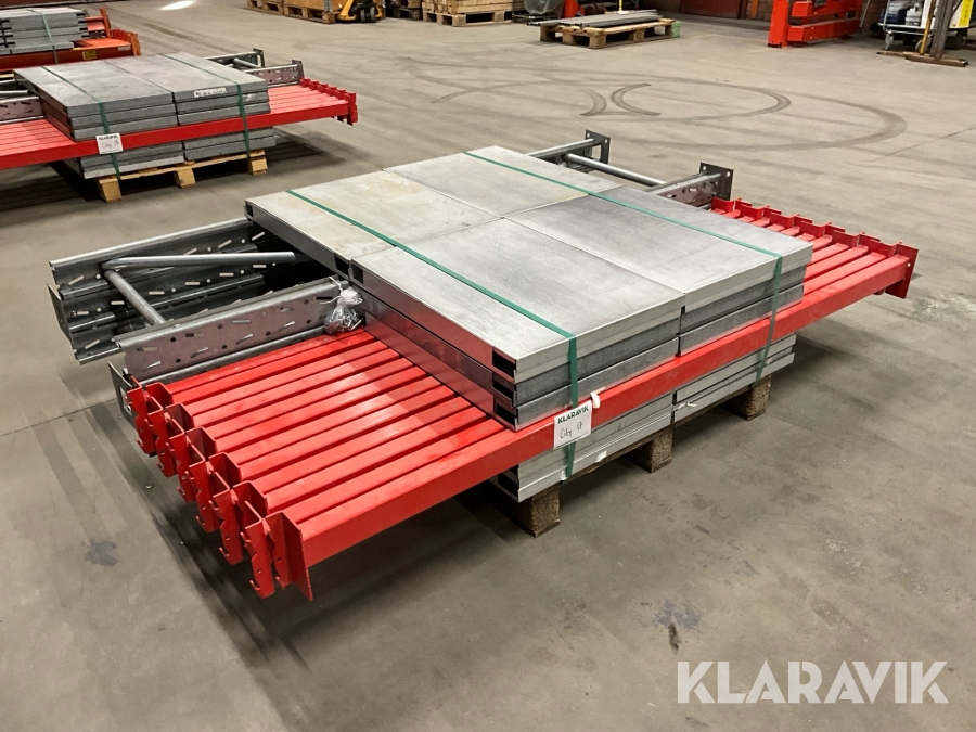 Pallställ med hyllplan City