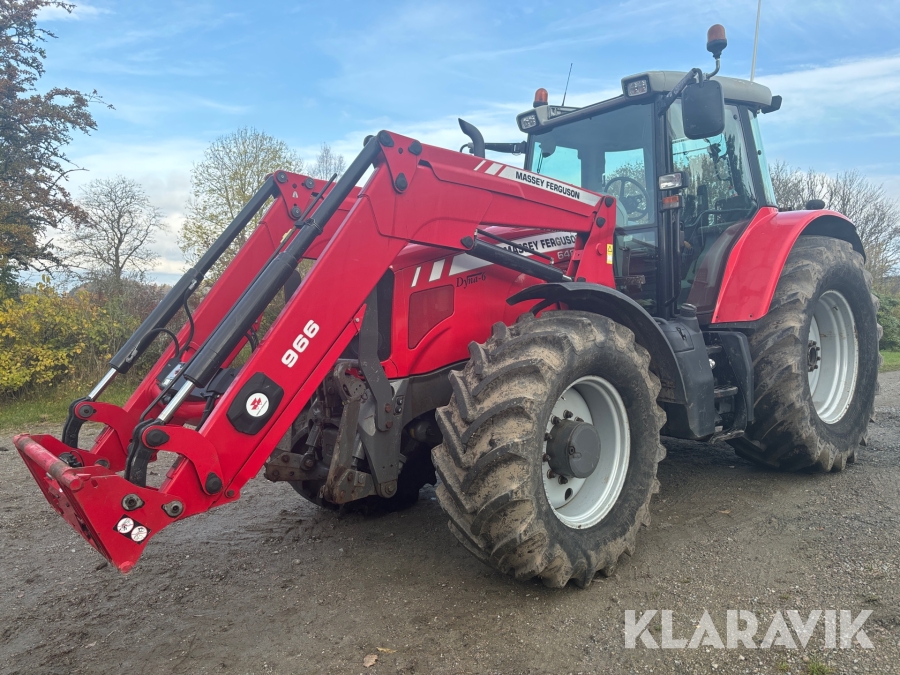 Traktor Massey Ferguson 6480 med lastare