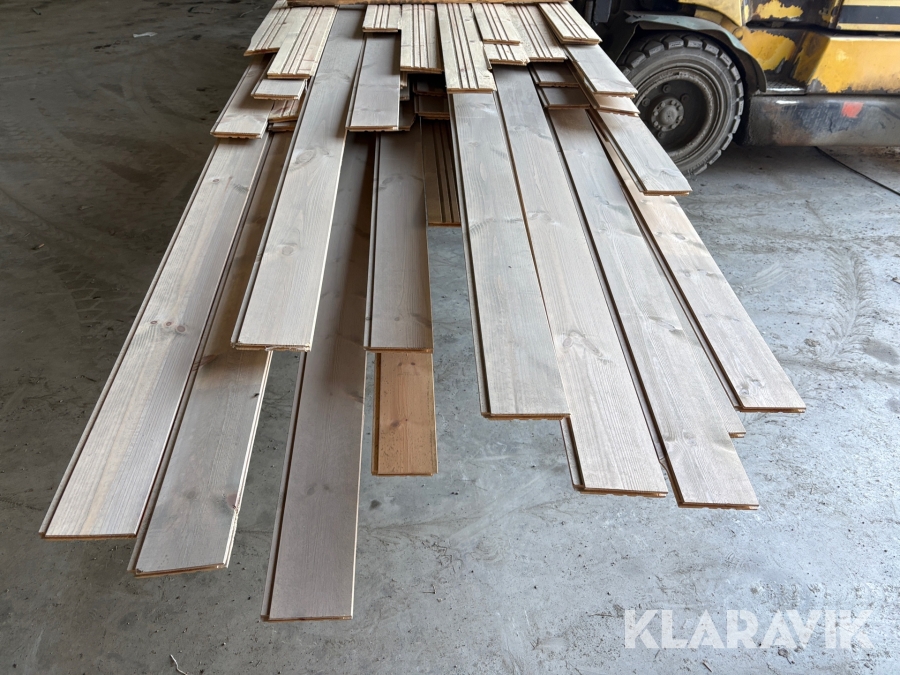 Furupanel 13x120 ändspont b-sort brun