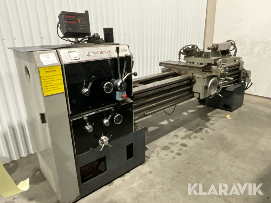 Svarv Vöest DA300