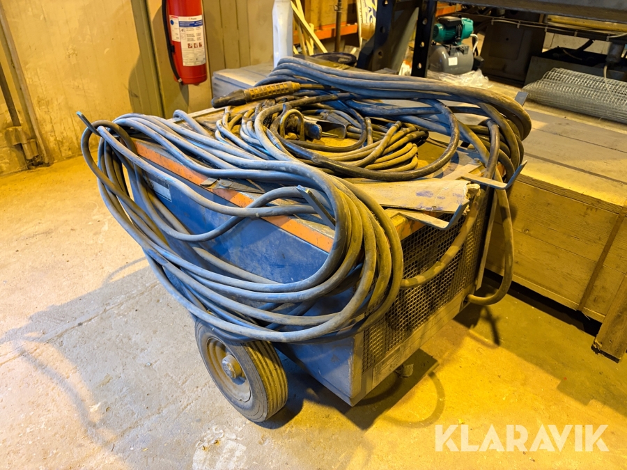 Pinnsvets AGA RWD 400