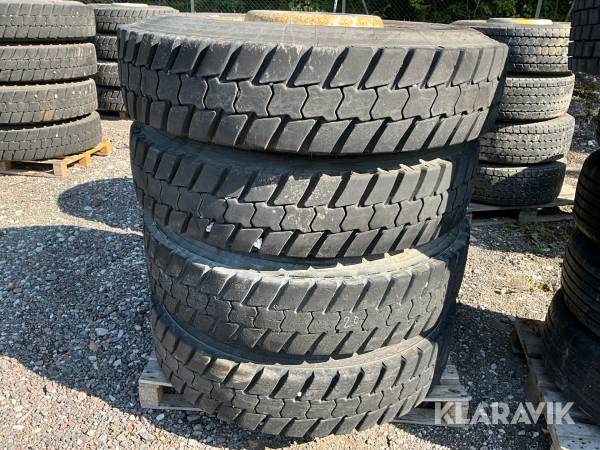 Lastbilsdäck / anläggningsdäck Michelin / GoodYear 325/95R24 8st