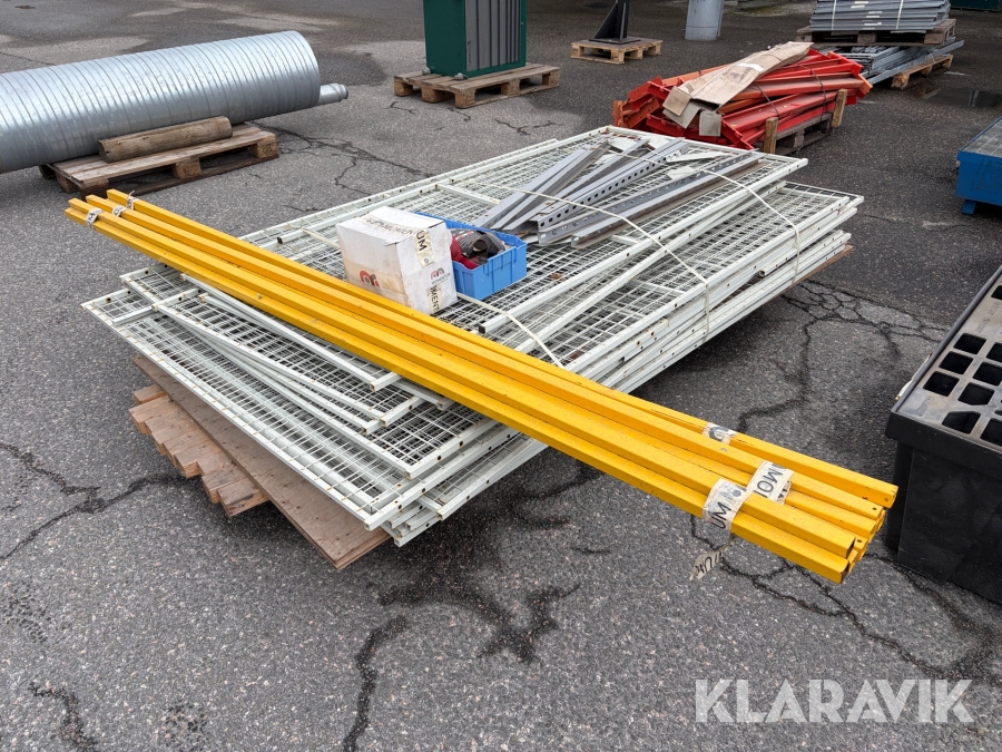 Genomlastningsskydd till ställage