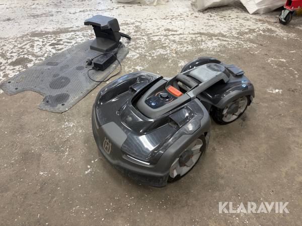 Robotgräsklippare Husqvarna Auto Mower 435 X AWD 3500 m2