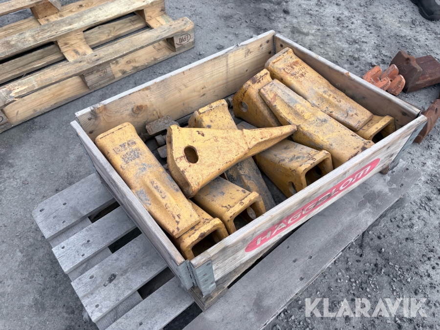 Tänder & och slitdelar till grävmaskins skopa Byg 195-78 21331