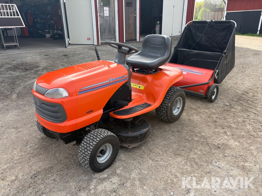 Gräsklippare Husqvarna LTH135 med uppsamlare