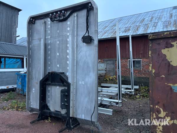 Timmerede på Lastväxlarram Laxo