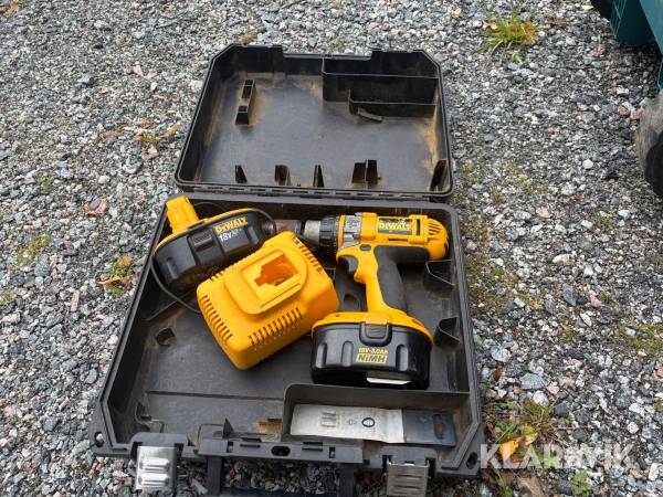 Skruvdragare Dewalt DC988