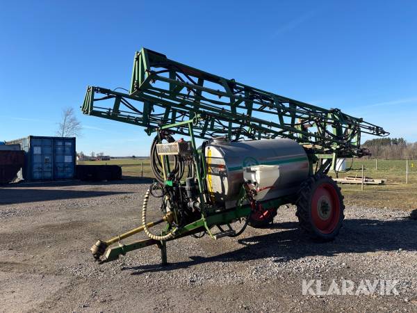 Växtskyddsspruta Moteska Arag bravo180s rostfri tank 2500Liter 24meter