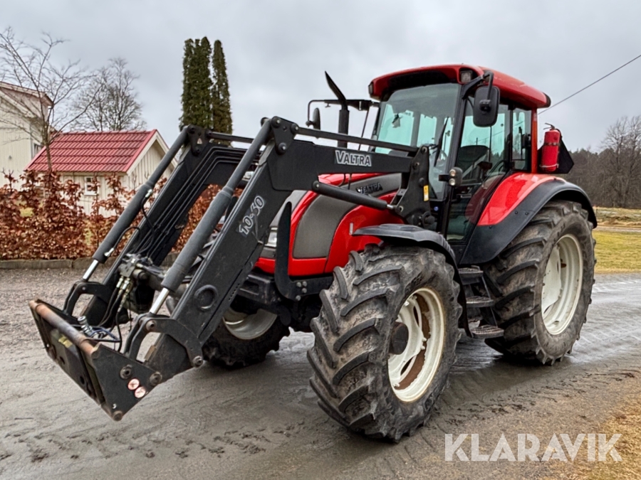 Traktor Valtra C100