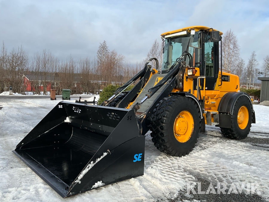 Hjullastare JCB 416 HT med skopa och gafflar