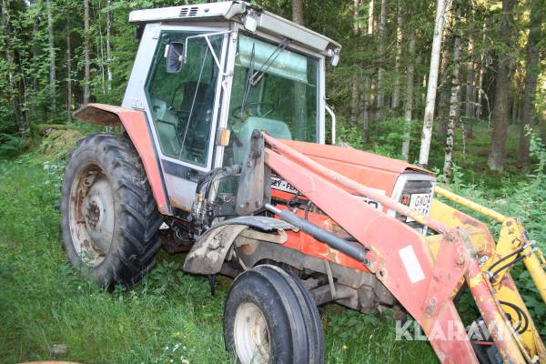Traktor Massey Ferguson 3060 2wd med lastare