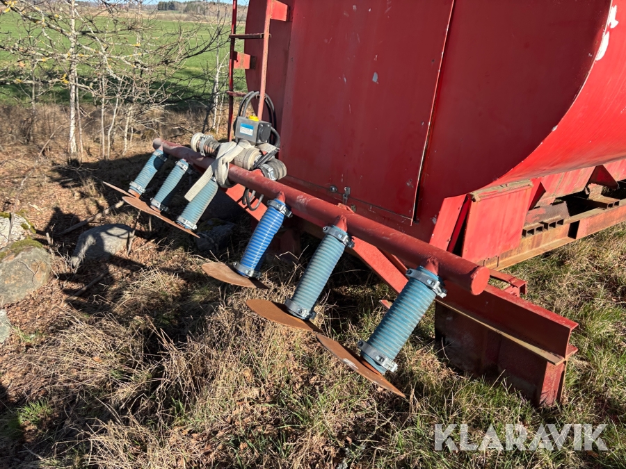 Vattentank på lastväxlarram