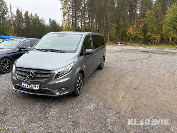 Minibuss Mercedes-Benz Vito Tourer