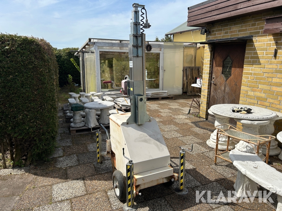 Ljusmast Link Tower Link240LED-1363