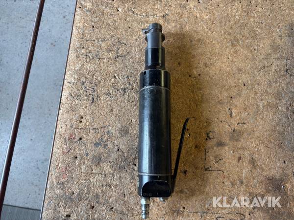 Luftdriven blindnitpistol Lindova Kv4-D327 med passande slangvinda