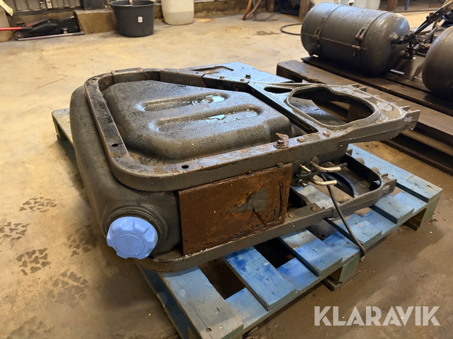 Adblue-tank Volvo FH16 580 Tridem