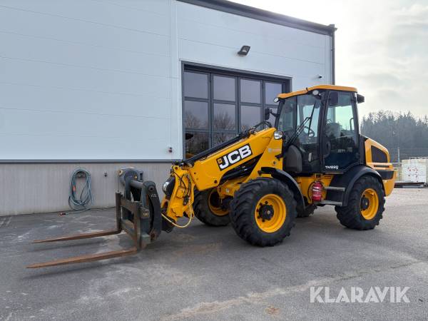 Hjullastare JCB TM220 Agri med gafflar, skopa och kranarm