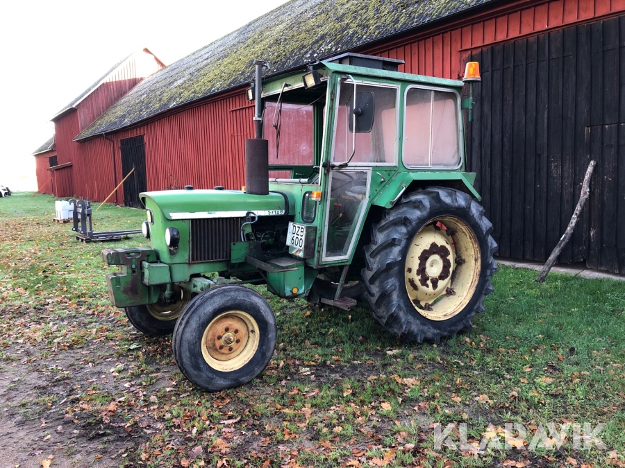 Traktor John Deere 1120