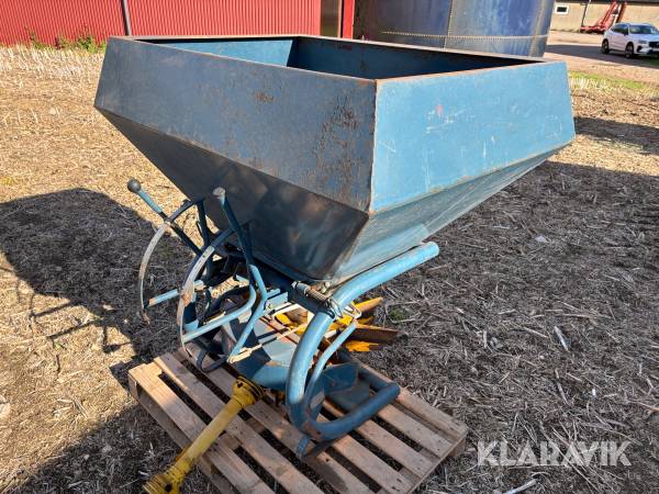 Gödningsspridare Bogballe B-700