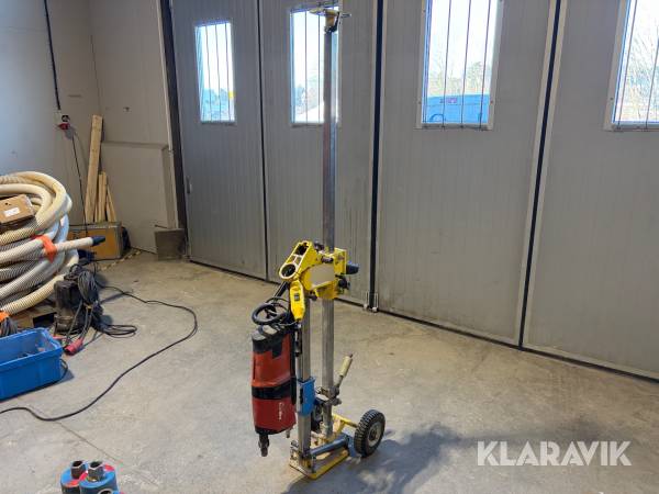Borrstativ med borrar Hilti DD200