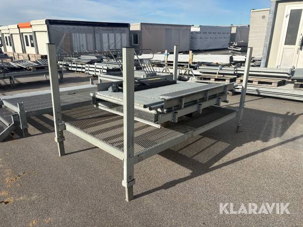 Plattform med ramp Trident 1.5x2.5m galvad