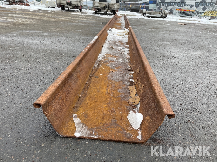Klaravik Auktioner | Stålspont ca 12 m