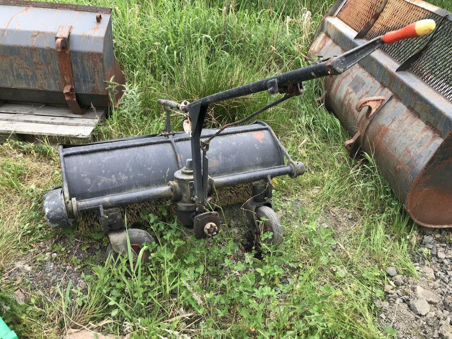 Sopvals till Belos 284 2-hjuls traktor