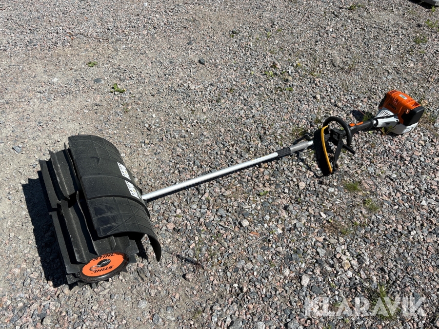 Kombinaskin Sopmaskin Stihl KM 131R
