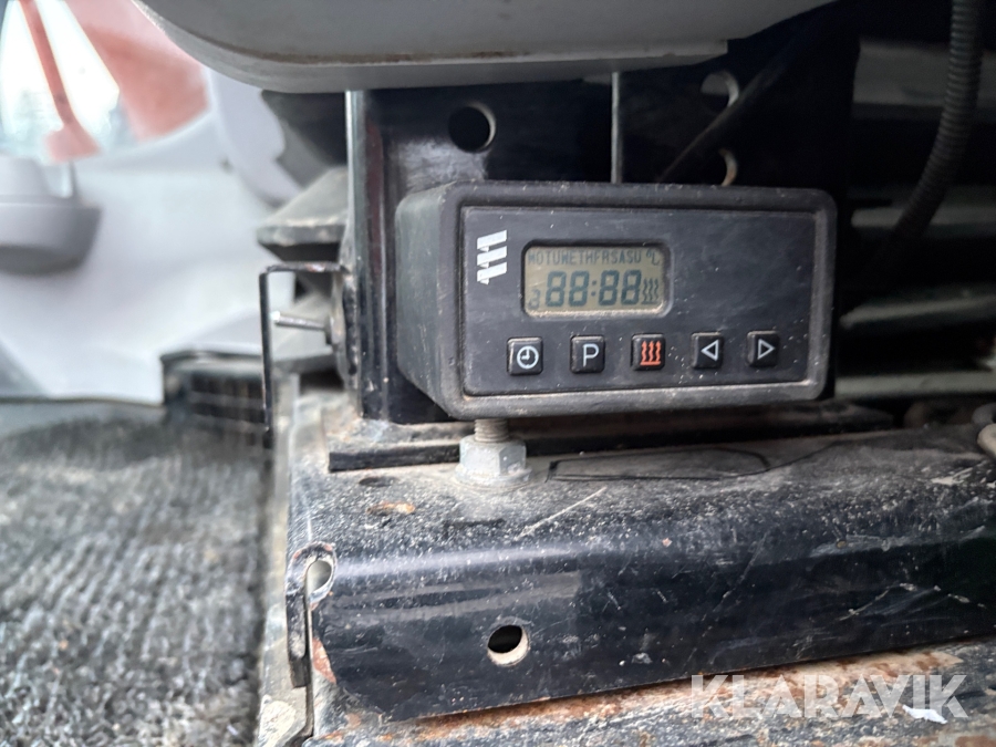 Grävmaskin Hitachi ZX225 USLC-6 med redskap