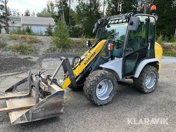 Hjullastare Kramer 5035 med vikplog, balgrip, skopa, gafflar, jordborr