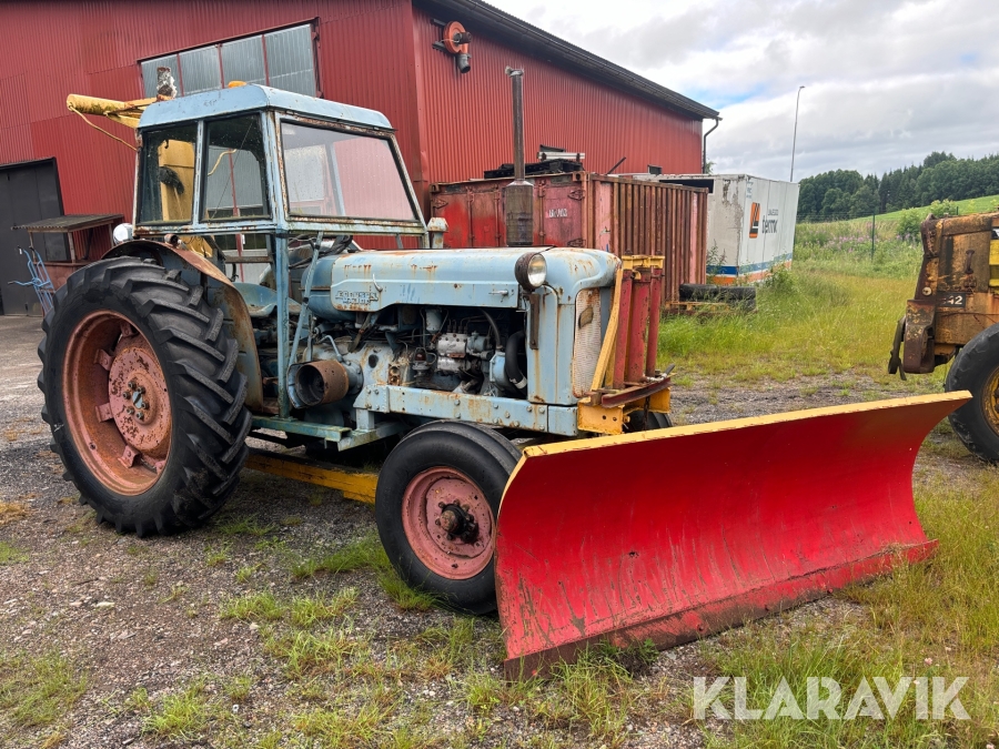 Traktor Fordson Major