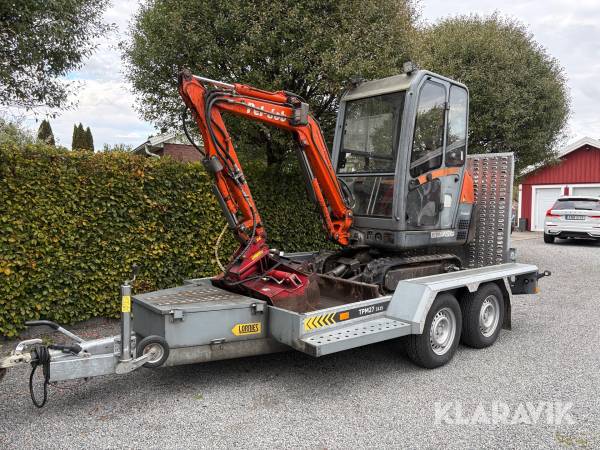 Grävmaskin Pel-Job EB 150 XTV med trailer