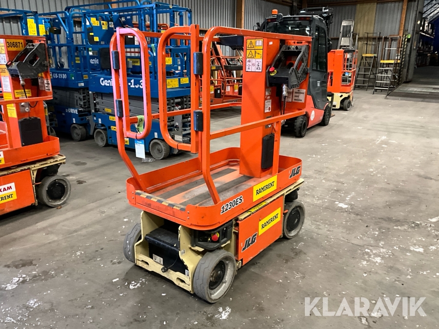 Saxlift JLG 1230ES