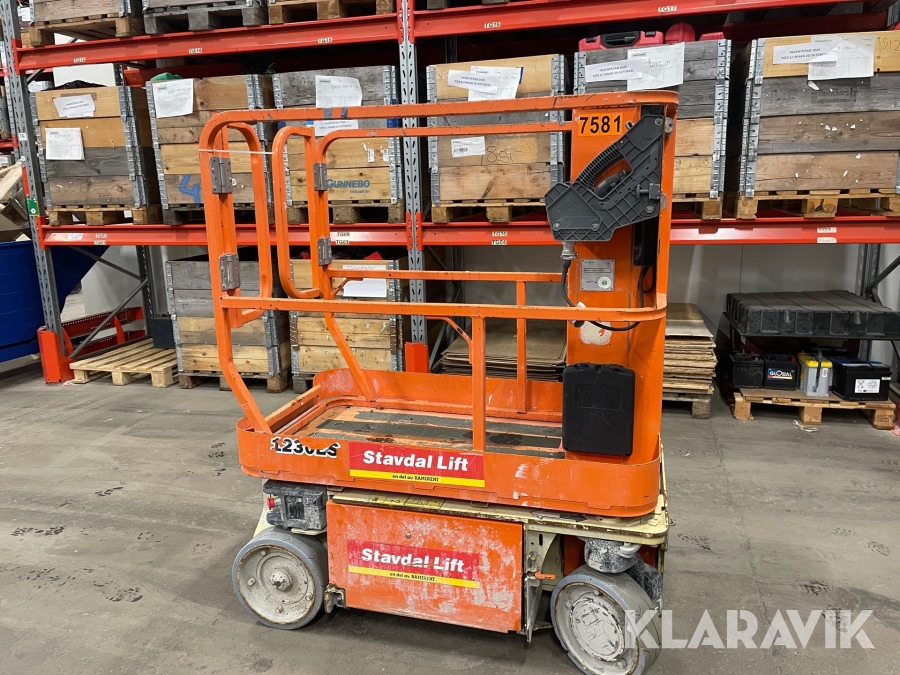 Pelarlift JLG 1230 ES