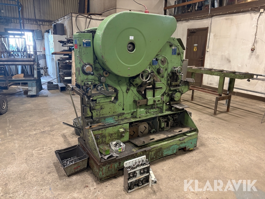 Stans- & profilmaskin Mubea KBL 13 F