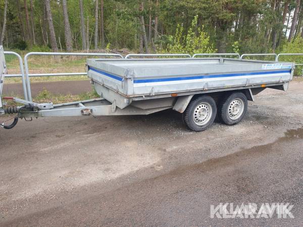 Personbilssläp Thule Boggisläp