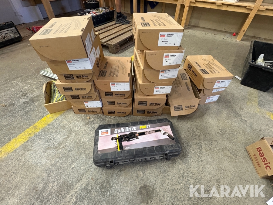 Gips/skruvautomat Makita FS 4300 Skruv medföljer