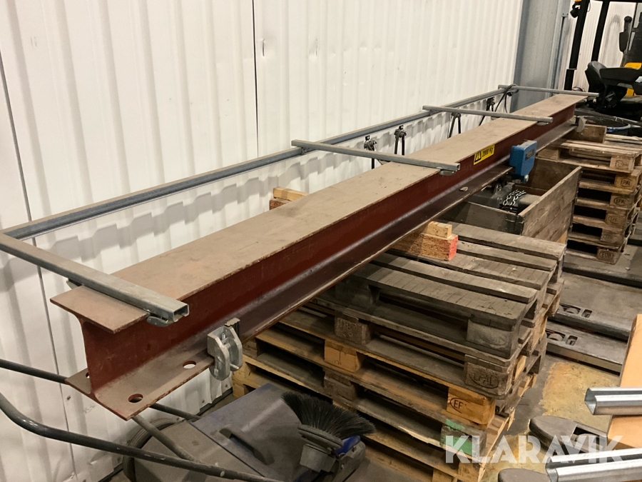 Balk travers med ben/ Demag 2/1 H4 telfer 2000kg