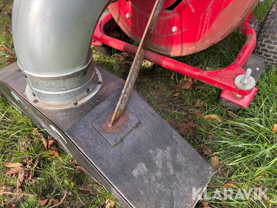 Lövsug med Honda-motor GX160 5.5