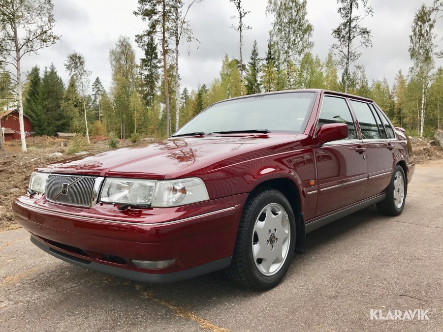Personbil Volvo 960 nyskick 513 mil