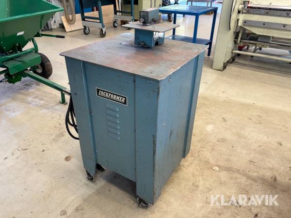 Lågfals Lockformer