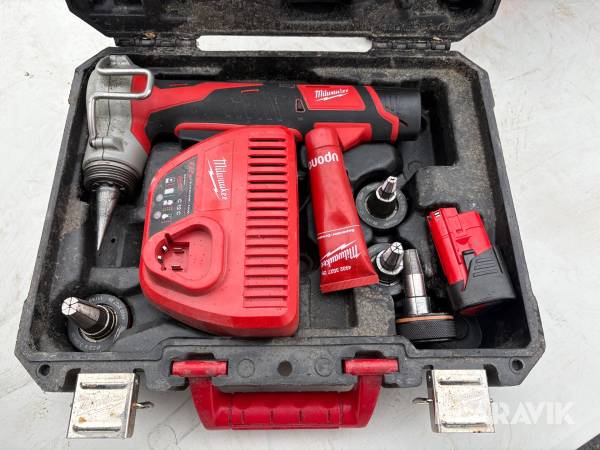 VVS-verktyg Milwaukee M12