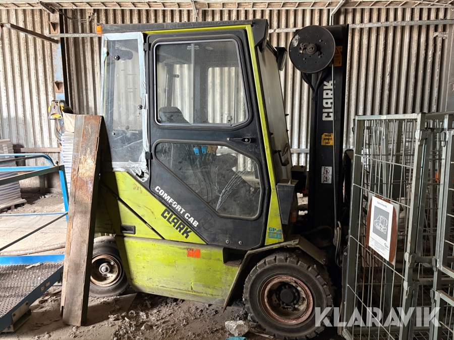Gaffeltruck Clark GPM25C