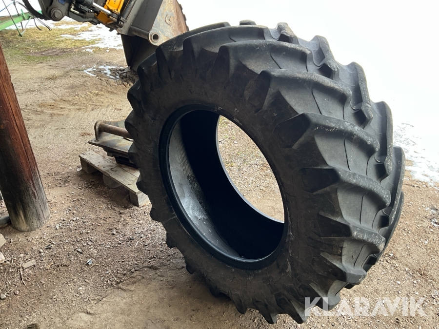 Traktordäck Trelleborg 480/65R28