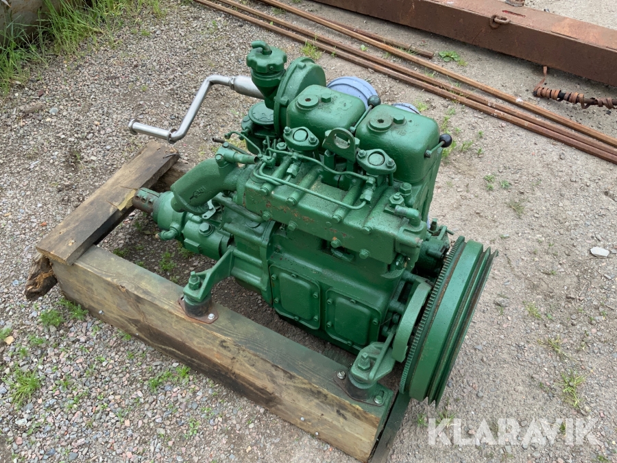 Båtmotor med backslag Volvo Penta MD2